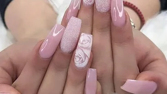 A nail photo replaced by the new spa ritual video